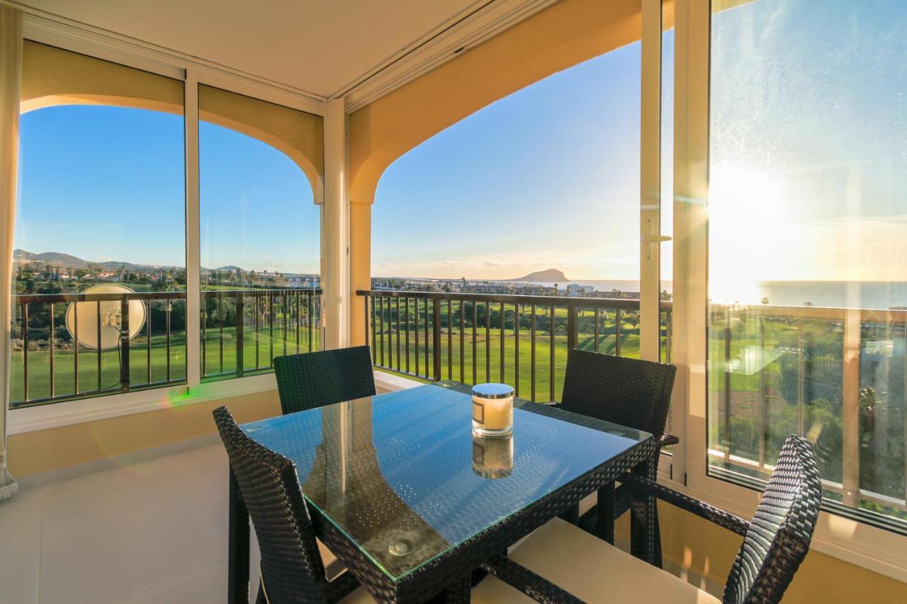Golf View Apartment - Stunning Ocean View Golf Del Sur San Miguel de Abona Exterior photo